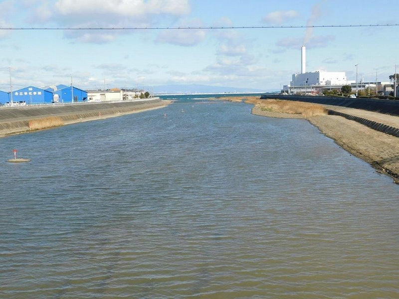 工事が終わった男里川